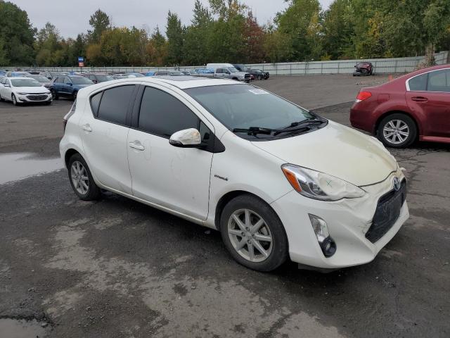 Photo 4 from auction – 2015 TOYOTA PRIUS C with VIN JTDKDTB38F1102526