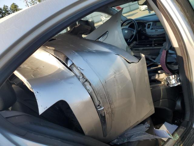 Photo 12 from auction – 2013 HYUNDAI GENESIS 3. with VIN KMHGC4DD0DU228441