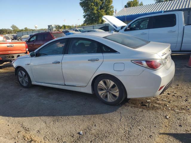 Photo 2 from auction – 2013 HYUNDAI SONATA HYB with VIN KMHEC4A42DA099891