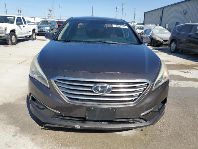 Photo 5 from auction – 2017 HYUNDAI SONATA SE with VIN 5NPE24AF4HH488118