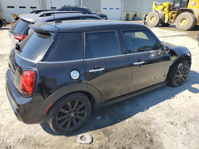Photo 3 from auction – 2021 MINI COOPER S with VIN WMWXU9C07M2N09061