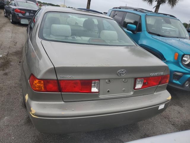 Photo 6 from auction – 2001 TOYOTA CAMRY CE with VIN 4T1BG22K01U072885