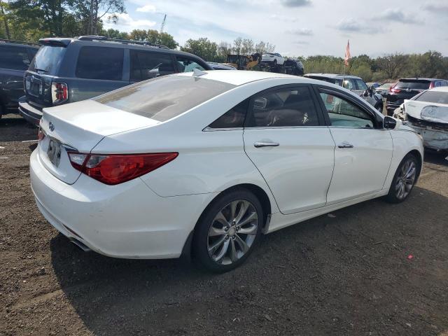 Photo 3 from auction – 2012 HYUNDAI SONATA SE with VIN 5NPEC4AC4CH466406