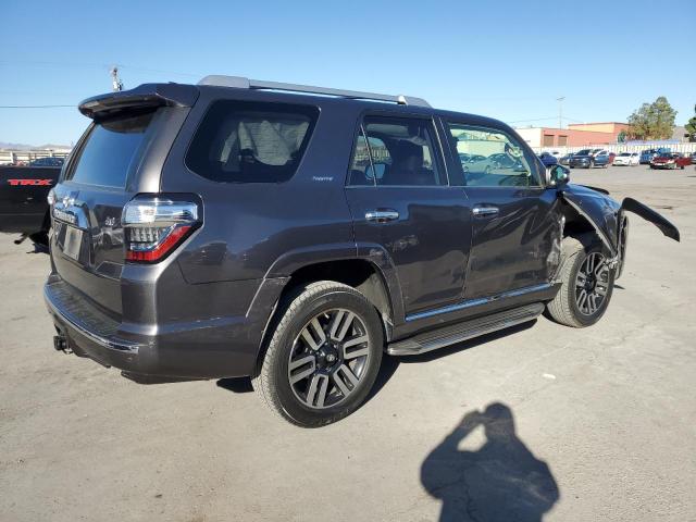 Photo 3 from auction – 2018 TOYOTA 4RUNNER SR with VIN JTEBU5JR5J5509136