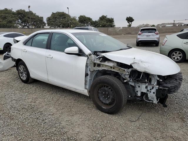 Photo 4 from auction – 2016 TOYOTA CAMRY LE with VIN 4T4BF1FK6GR552676