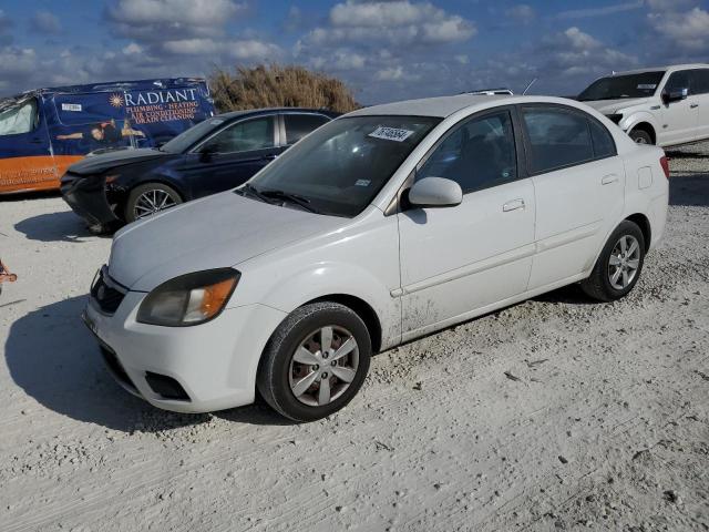 KIA RIO BASE 2011 with VIN KNADH4A34B6954807 - Photo from auction