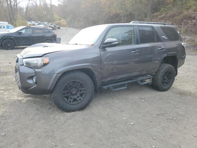 Photo 1 from auction – 2019 TOYOTA 4RUNNER SR with VIN JTEBU5JR0K5622588