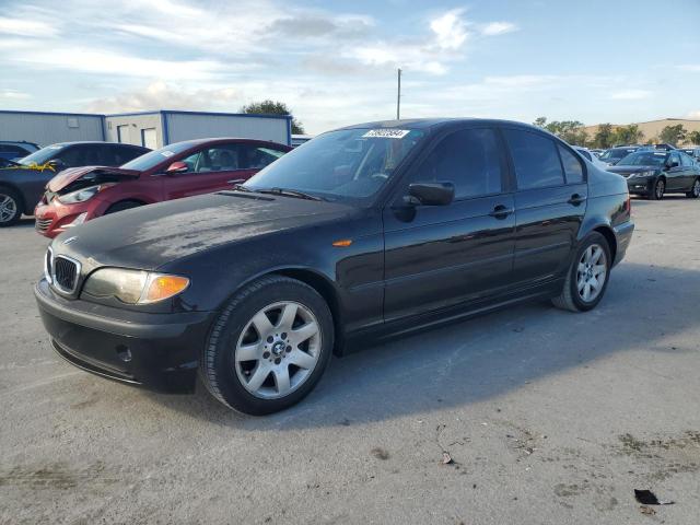 BMW 325 I 2004 with VIN WBAET37424NJ45442 - Photo from auction