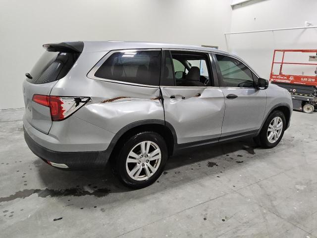 Photo 3 from auction – 2018 HONDA PILOT LX with VIN 5FNYF5H15JB033011
