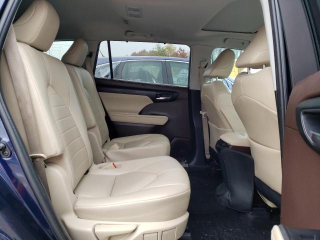 Photo 11 from auction – 2021 TOYOTA HIGHLANDER with VIN 5TDGZRAH8MS520995