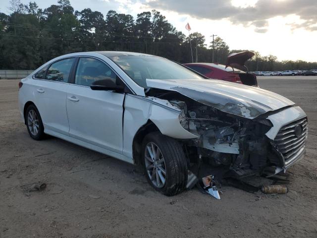 Photo 4 from auction – 2019 HYUNDAI SONATA SE with VIN 5NPE24AF3KH781192