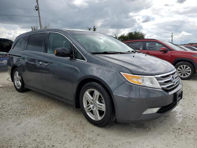Photo 4 from auction – 2011 HONDA ODYSSEY TO with VIN 5FNRL5H99BB022727