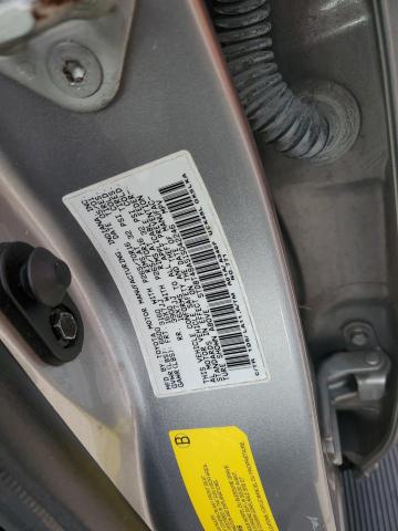Photo 14 from auction – 2001 TOYOTA SEQUOIA LI with VIN 5TDBT48A51S042246
