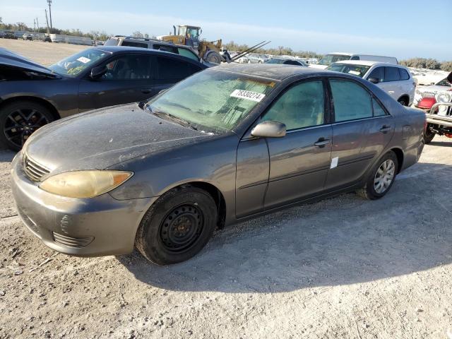 TOYOTA CAMRY LE 2005 with VIN 4T1BE32K15U564942 - Photo from auction