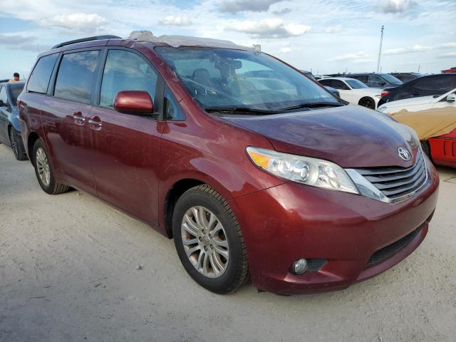 Photo 4 from auction – 2017 TOYOTA SIENNA XLE with VIN 5TDYZ3DC2HS772362