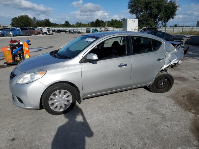 NISSAN VERSA S 2014 with VIN 3N1CN7AP1EL815565 - Photo from auction