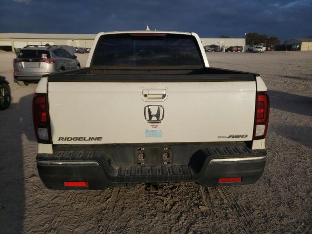 Photo 6 from auction – 2019 HONDA RIDGELINE with VIN 5FPYK3F17KB014181