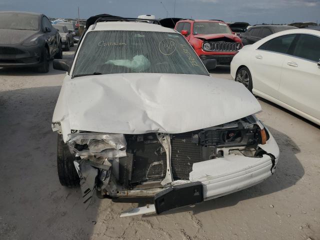 Photo 5 from auction – 1995 FORD ESCORT LX with VIN 1FASP15J4SW388903