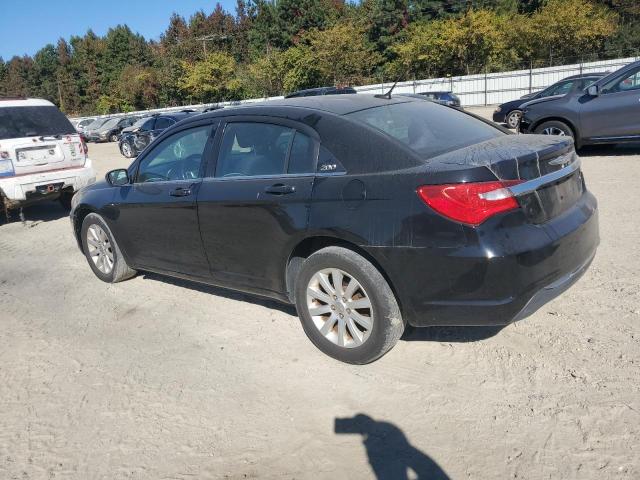 Photo 2 from auction – 2014 CHRYSLER 200 TOURIN with VIN 1C3CCBBB0EN119941