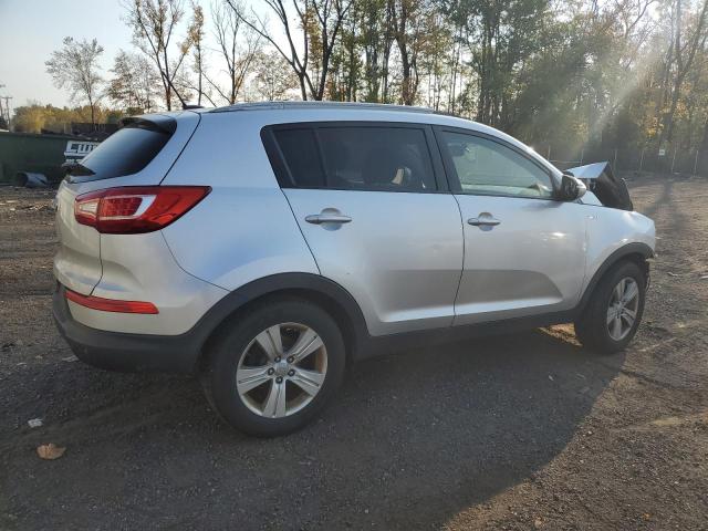 Photo 3 from auction – 2011 KIA SPORTAGE L with VIN KNDPBCA28B7042369