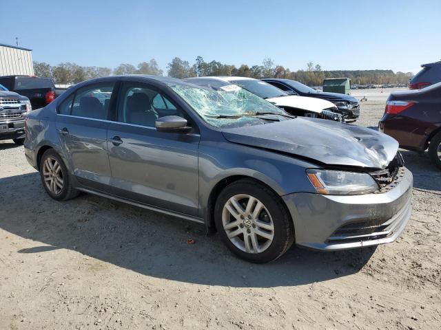 Photo 4 from auction – 2017 VOLKSWAGEN JETTA S with VIN 3VW2B7AJ1HM251957