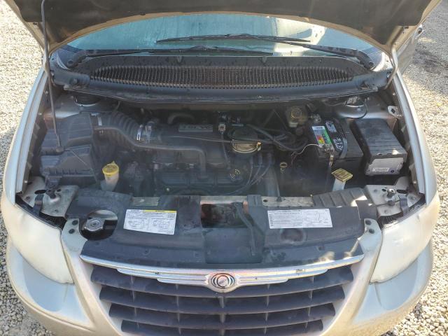 Photo 12 from auction – 2005 CHRYSLER TOWN & COU with VIN 2C4GP54L45R144059
