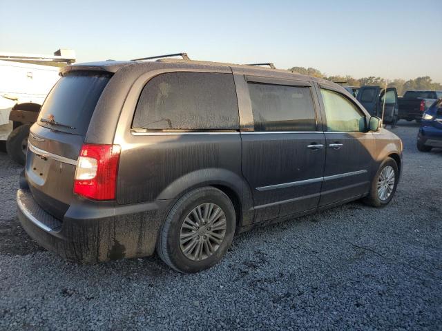 Photo 3 from auction – 2016 CHRYSLER TOWN & COU with VIN 2C4RC1CGXGR222915