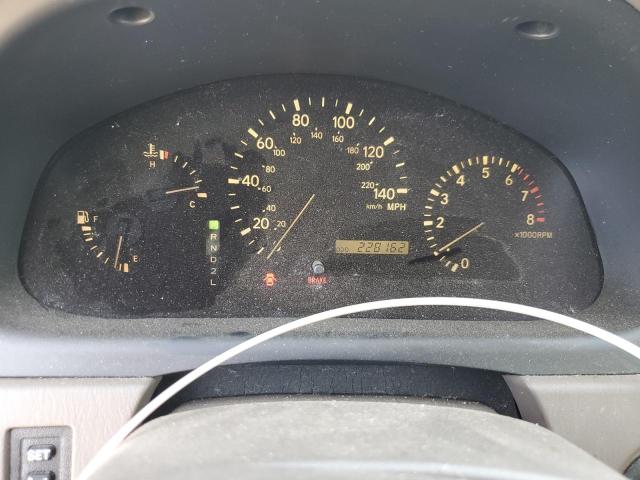 Photo 9 from auction – 2001 LEXUS RX 300 with VIN JTJHF10U610199404
