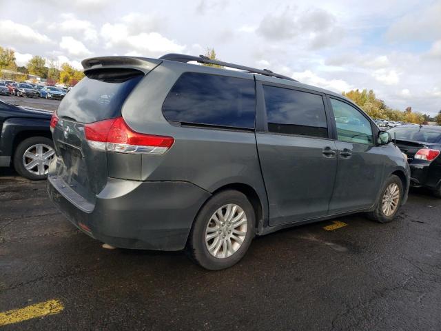 Photo 3 from auction – 2011 TOYOTA SIENNA XLE with VIN 5TDYK3DC5BS079572
