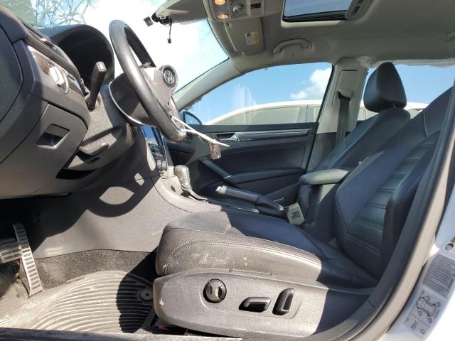 Photo 7 from auction – 2016 VOLKSWAGEN PASSAT SEL with VIN 1VWCS7A36GC065384