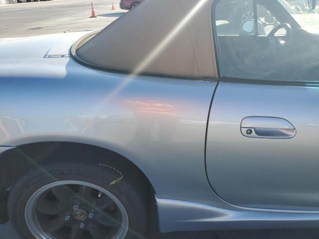 Photo 10 from auction – 1999 MAZDA MX-5 MIATA with VIN JM1NB3530X0134912