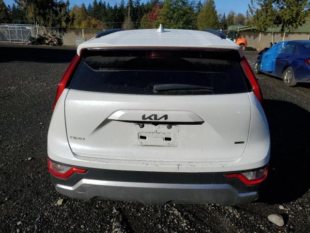 Photo 6 from auction – 2023 KIA NIRO LX with VIN KNDCP3LE6P5095002