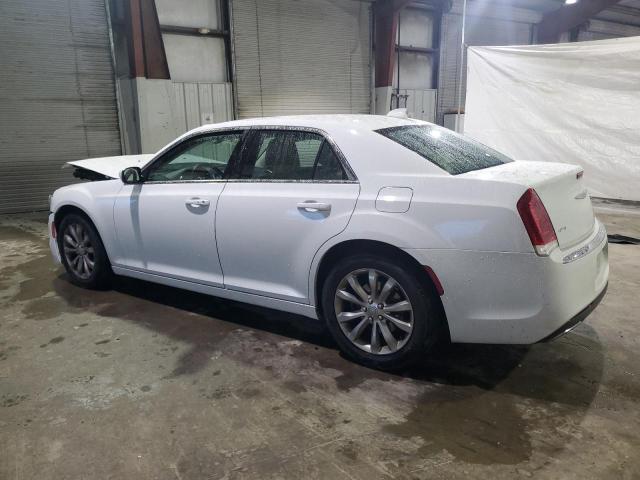 Photo 2 from auction – 2017 CHRYSLER 300 LIMITE with VIN 2C3CCARG5HH571473