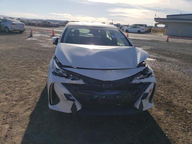 Photo 5 from auction – 2017 TOYOTA PRIUS PRIM with VIN JTDKARFP0H3027160