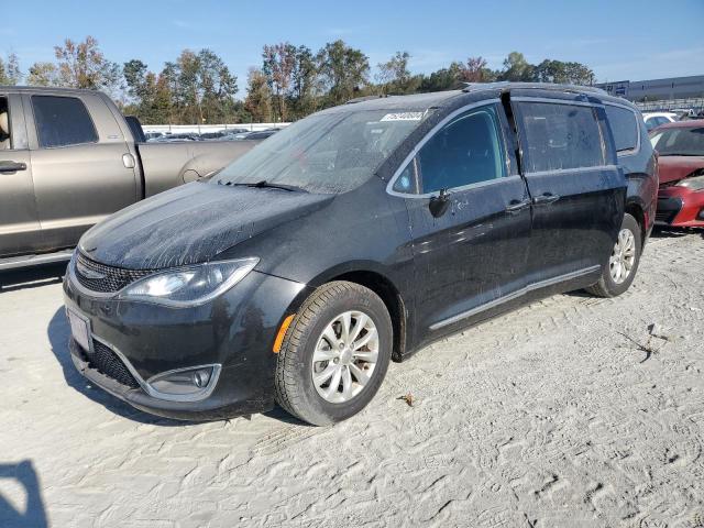 CHRYSLER PACIFICA T 2018 with VIN 2C4RC1BG1JR119889 - Photo from auction
