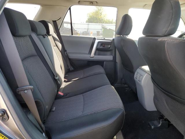 Photo 10 from auction – 2010 TOYOTA 4RUNNER SR with VIN JTEBU5JR3A5001277
