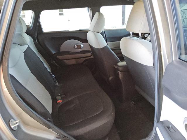 Photo 10 from auction – 2015 KIA SOUL with VIN KNDJN2A25F7221630