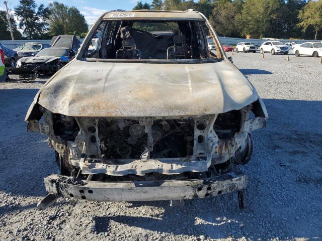 Photo 5 from auction – 2016 LEXUS GX 460 with VIN JTJBM7FX7G5137148