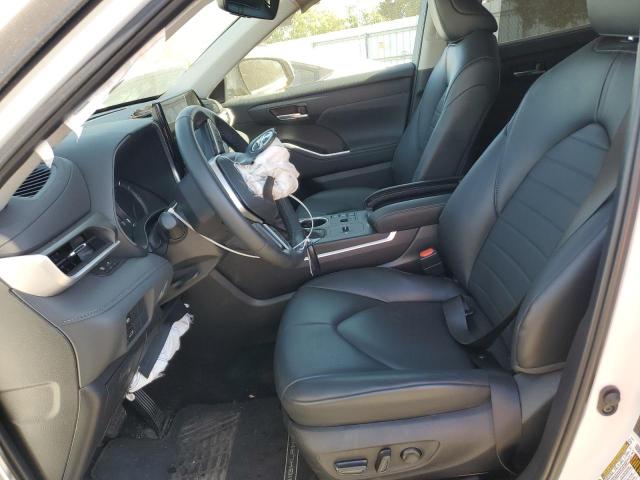 Photo 7 from auction – 2024 TOYOTA HIGHLANDER with VIN 5TDKBRCH1RS604305
