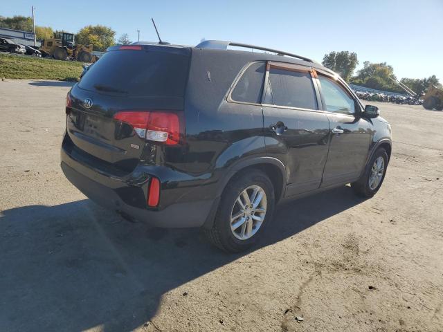 Photo 3 from auction – 2015 KIA SORENTO LX with VIN 5XYKT4A66FG647130