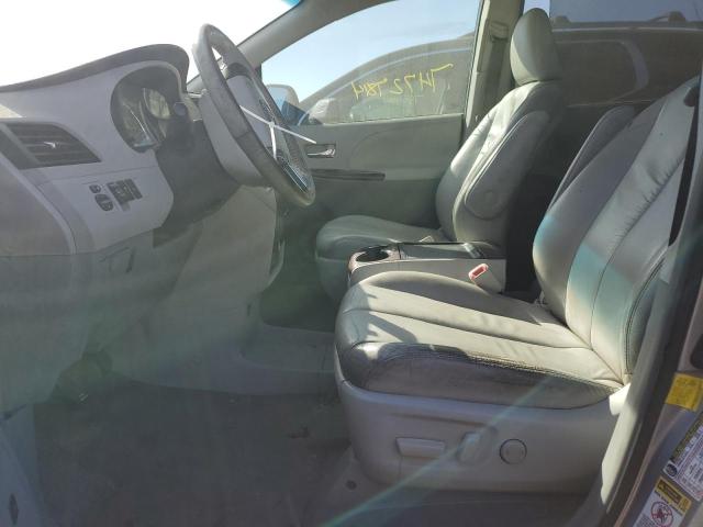 Photo 7 from auction – 2012 TOYOTA SIENNA XLE with VIN 5TDDK3DC5CS033868