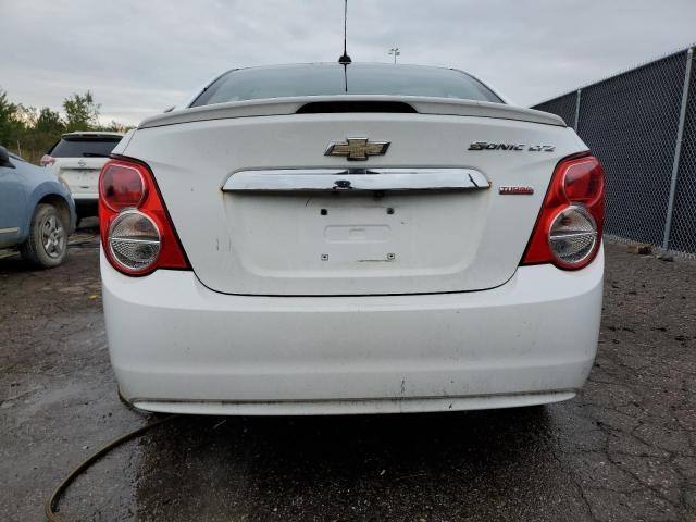 Photo 6 from auction – 2015 CHEVROLET SONIC LTZ with VIN 1G1JE5SB2F4142703
