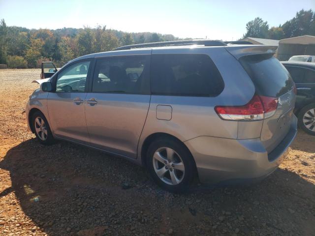 Photo 2 from auction – 2014 TOYOTA SIENNA LE with VIN 5TDKK3DC4ES414685