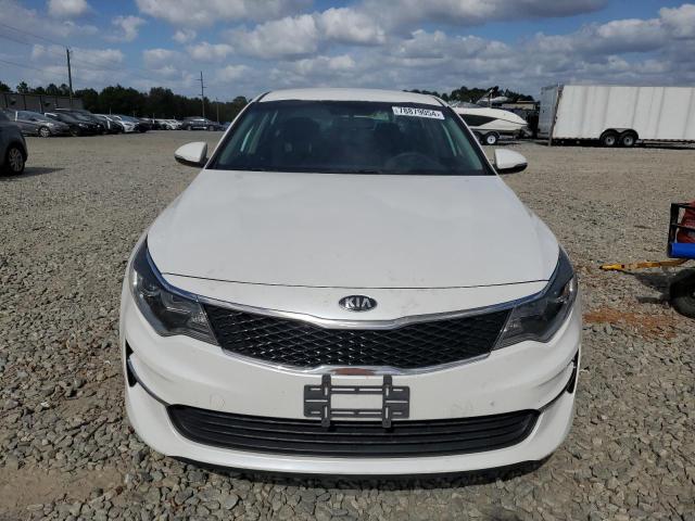 Снимка 5 от търг – 2016 KIA OPTIMA LX с VIN KNAGT4L33G5095876