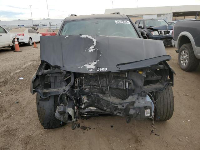Photo 5 from auction – 2005 JEEP GRAND CHER with VIN 1J8HR58245C588429