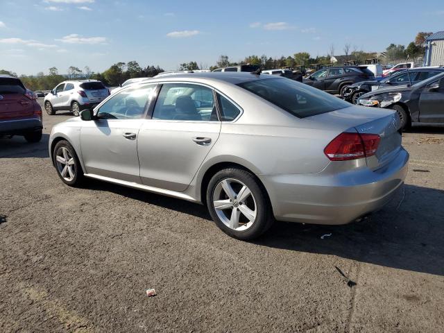 Photo 2 from auction – 2014 VOLKSWAGEN PASSAT S with VIN 1VWAT7A39EC030582