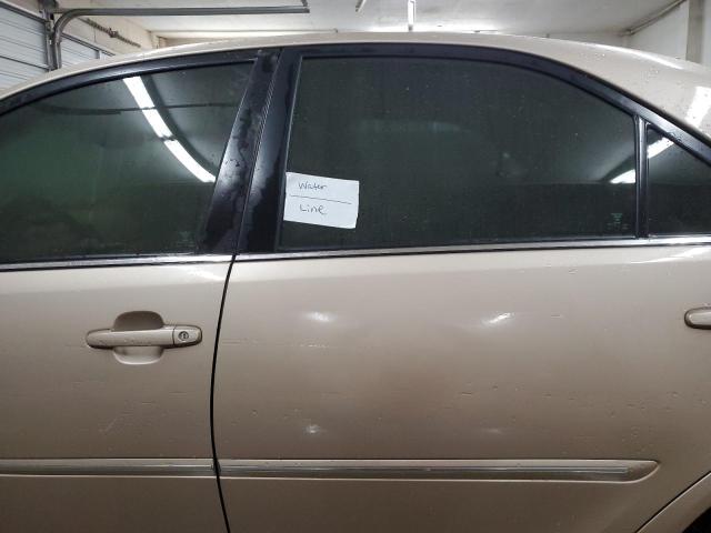 Photo 12 from auction – 2004 TOYOTA CAMRY LE with VIN 4T1BF30K24U569212