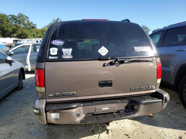 Photo 6 from auction – 1998 CHEVROLET BLAZER with VIN 1GNCS13W7W2110142