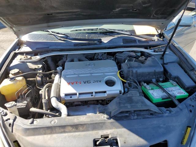 Photo 11 from auction – 2002 LEXUS ES 300 with VIN JTHBF30G920013174