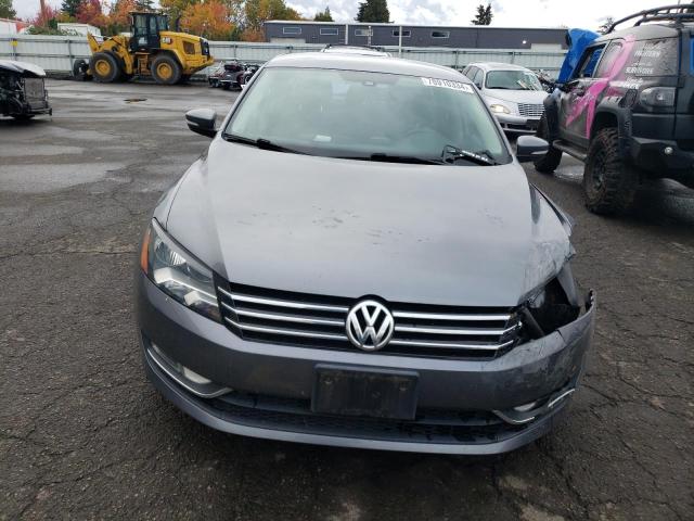 Photo 5 from auction – 2015 VOLKSWAGEN PASSAT S with VIN 1VWAT7A30FC105199